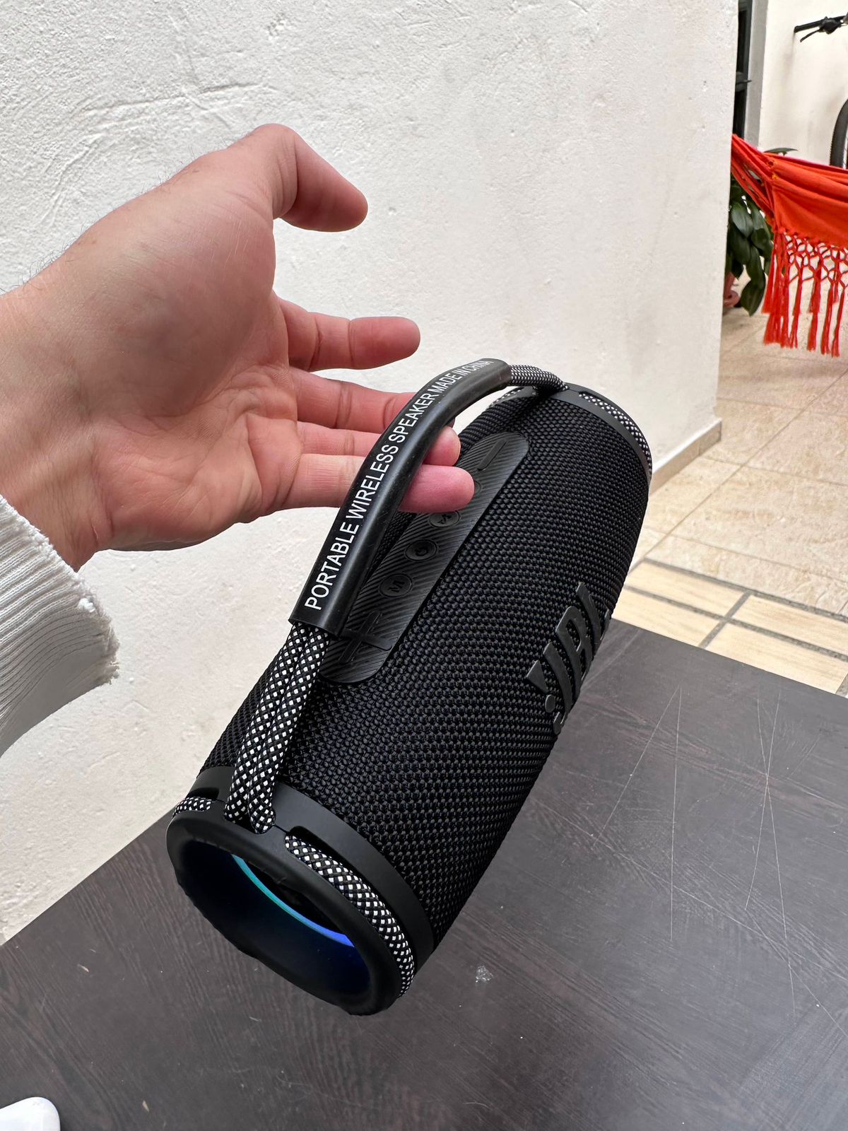 Parlante Jbl charge 6s AAA